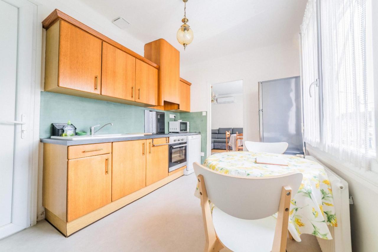 Les Rosiers - Maison Avec Jacuzzi Brive-la-Gaillarde Exteriér fotografie
